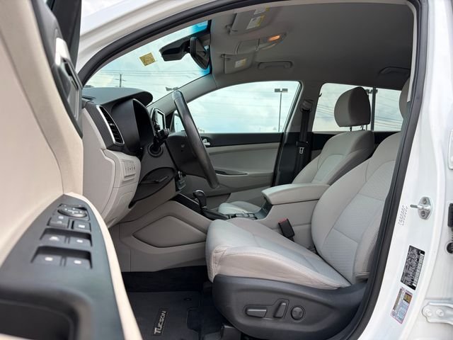 Used 2020 Cream White Hyundai Sport image 8