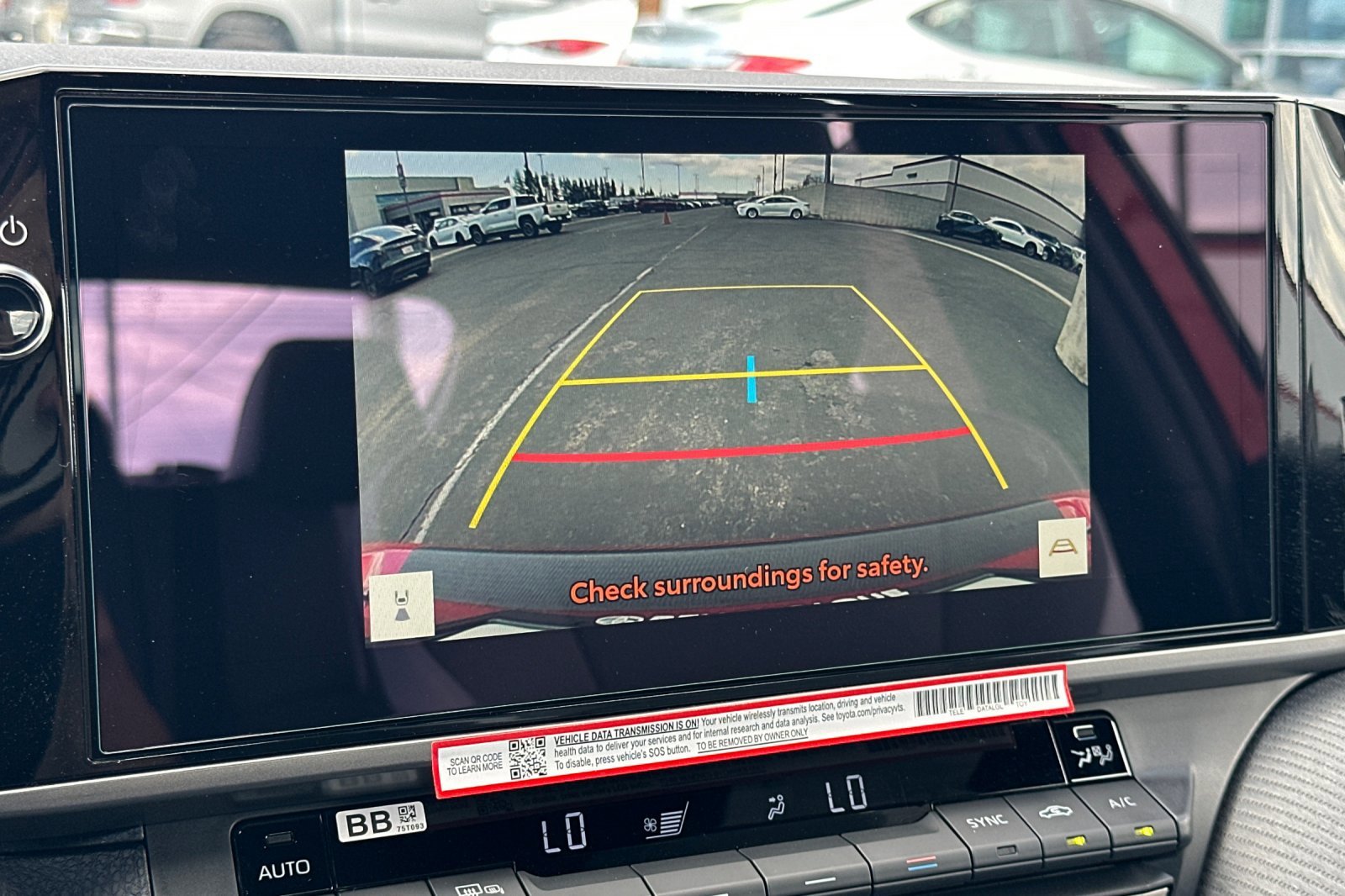 2026 Toyota Camry SE - Photo 18