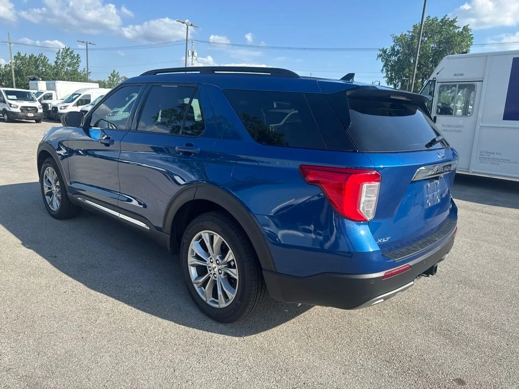 Used 2023 Blue Ford XLT image 5