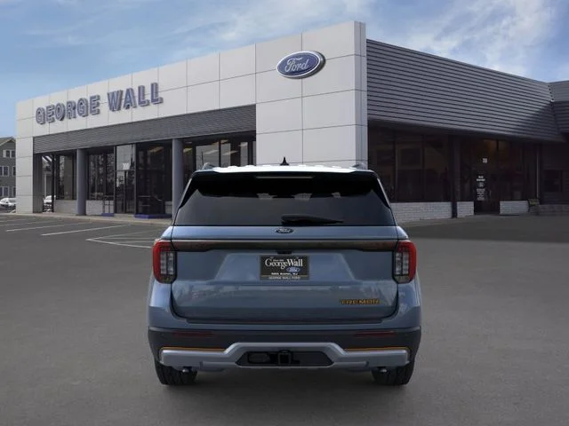 New 2026 Vapor Blue Metallic Ford Tremor® image 5