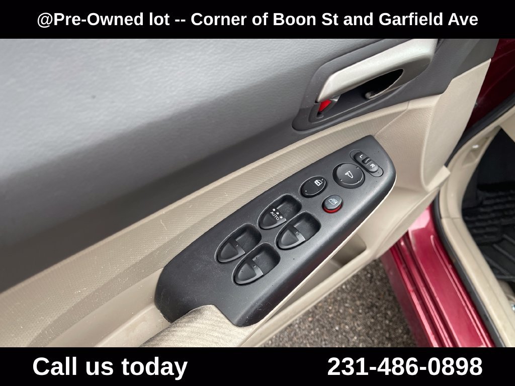 Used 2010  Honda LX image 14