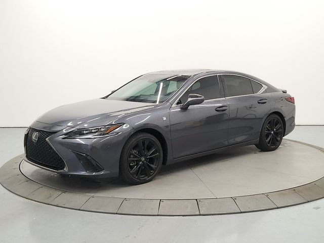 Used 2024 Gray Lexus 300h F SPORT Handling image 3