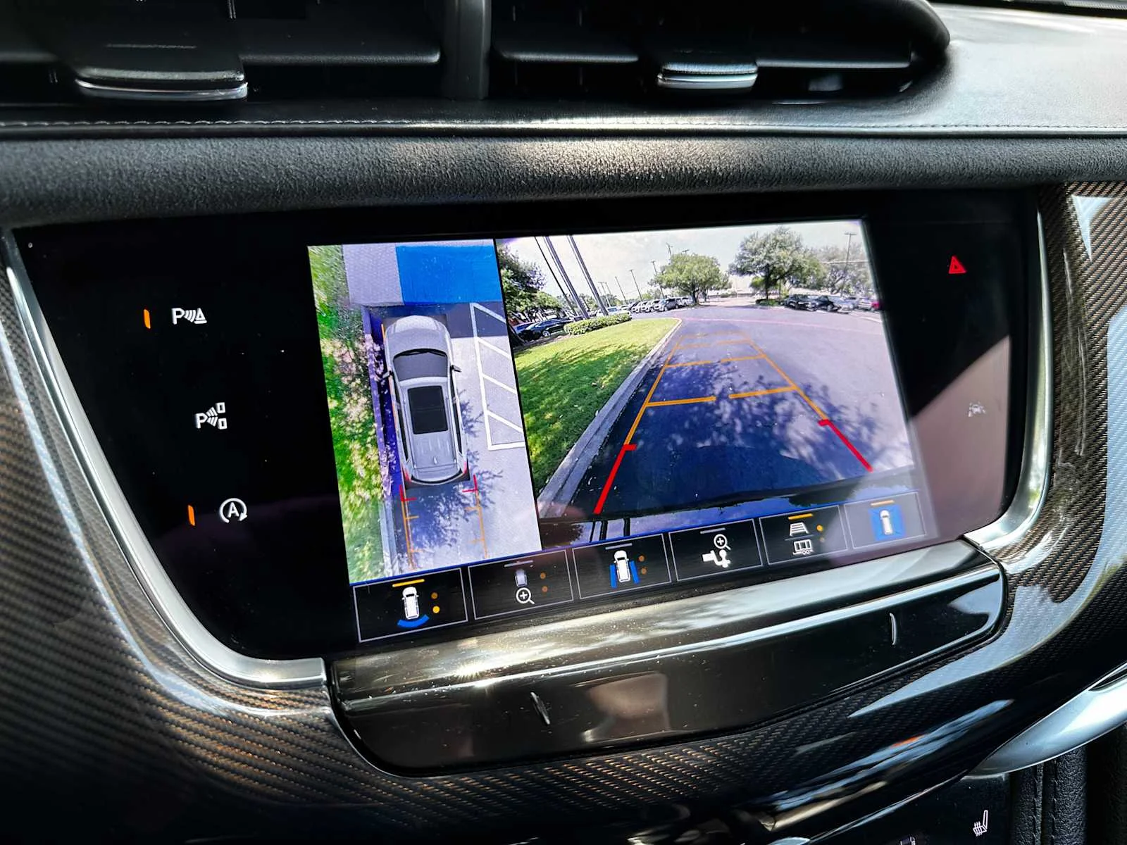 2024 Cadillac XT6 Premium Luxury - Photo 12