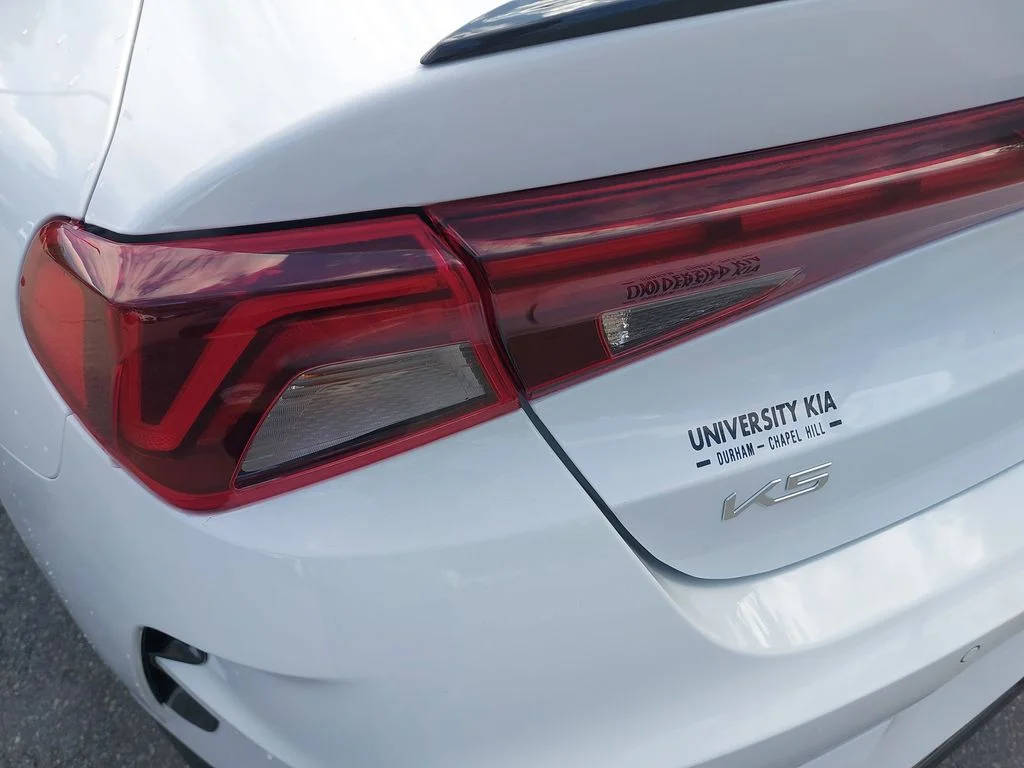Used 2024 White Kia GT image 32