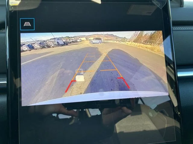 New 2026 Summit White GMC Elevation image 17