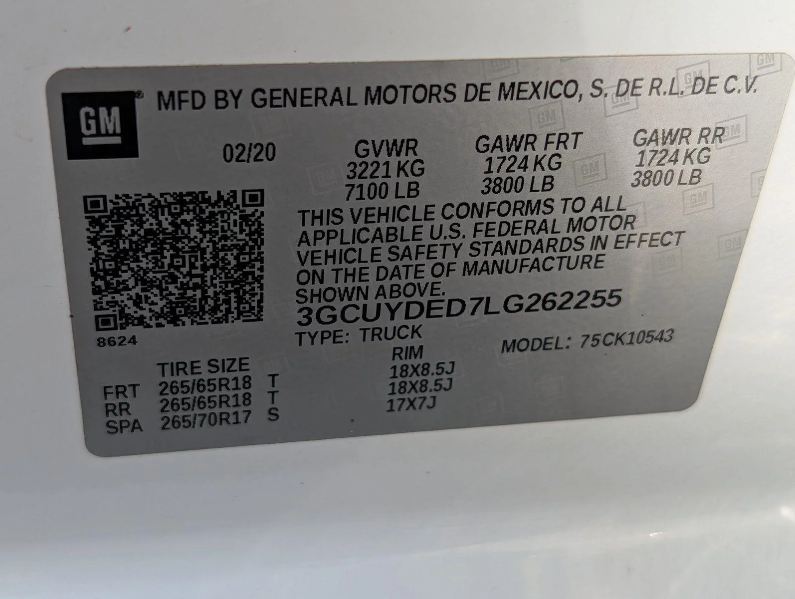 Used 2020 SUMMIT WHITE Chevrolet LT image 41