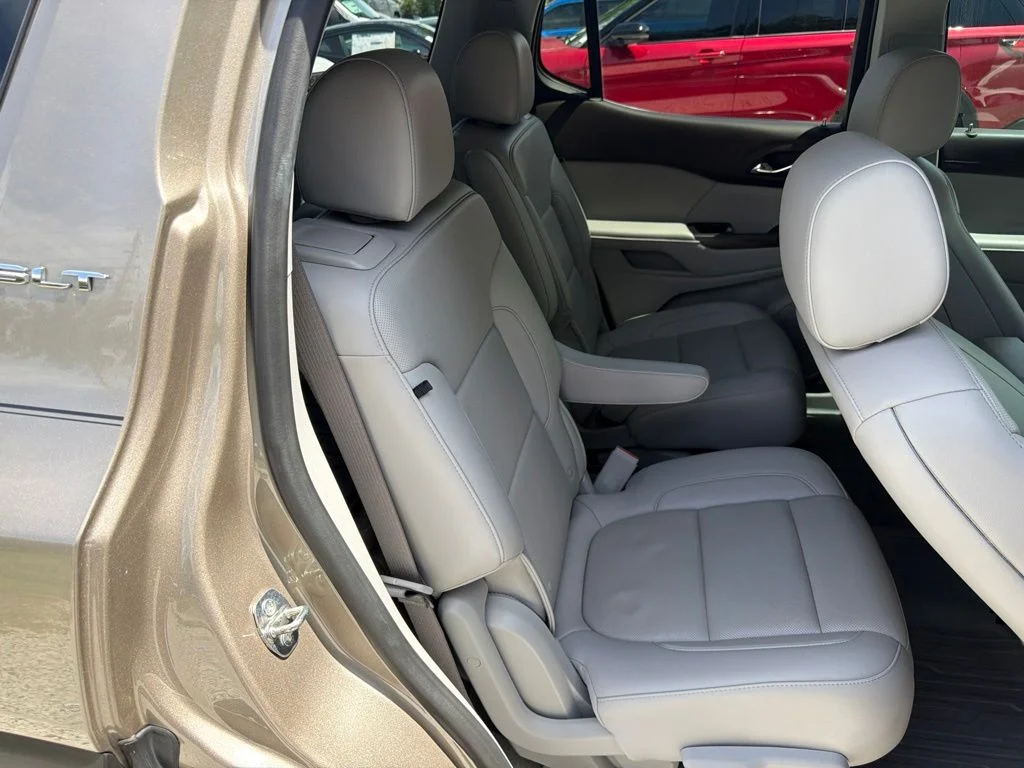Used 2022 Gray GMC SLT image 10