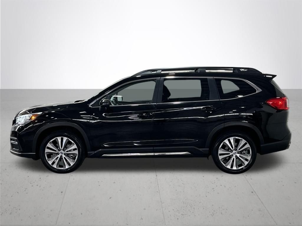Used 2022 Crystal Black Silica Subaru Limited image 15
