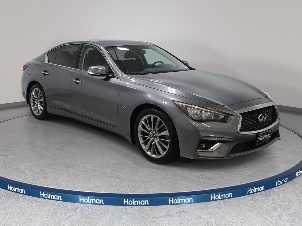 Certified Used 2019 Graphite Shadow INFINITI 3.0t LUXE image 3