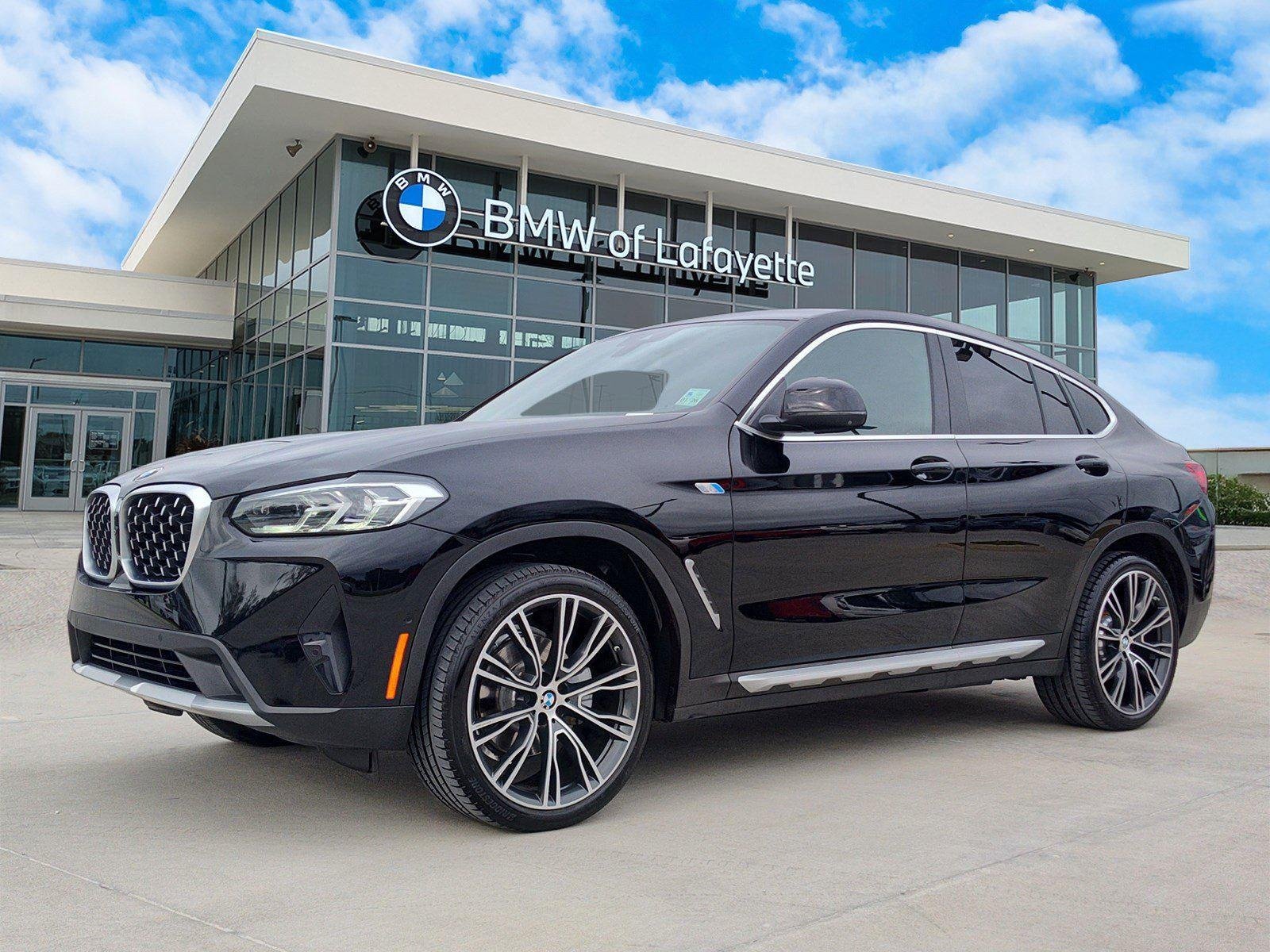2022 BMW X4 xDrive30i's photo