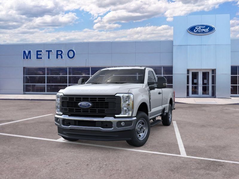 New 2026 Agate Black Metallic Ford XL image 3