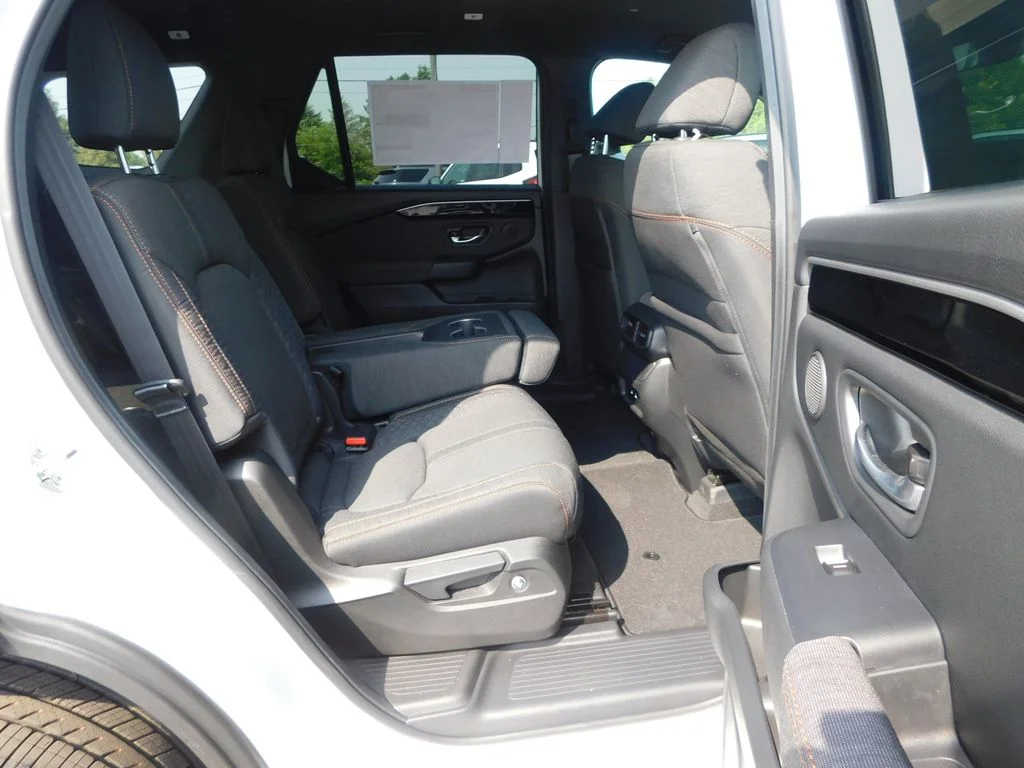 Used 2026 White Honda Sport image 21