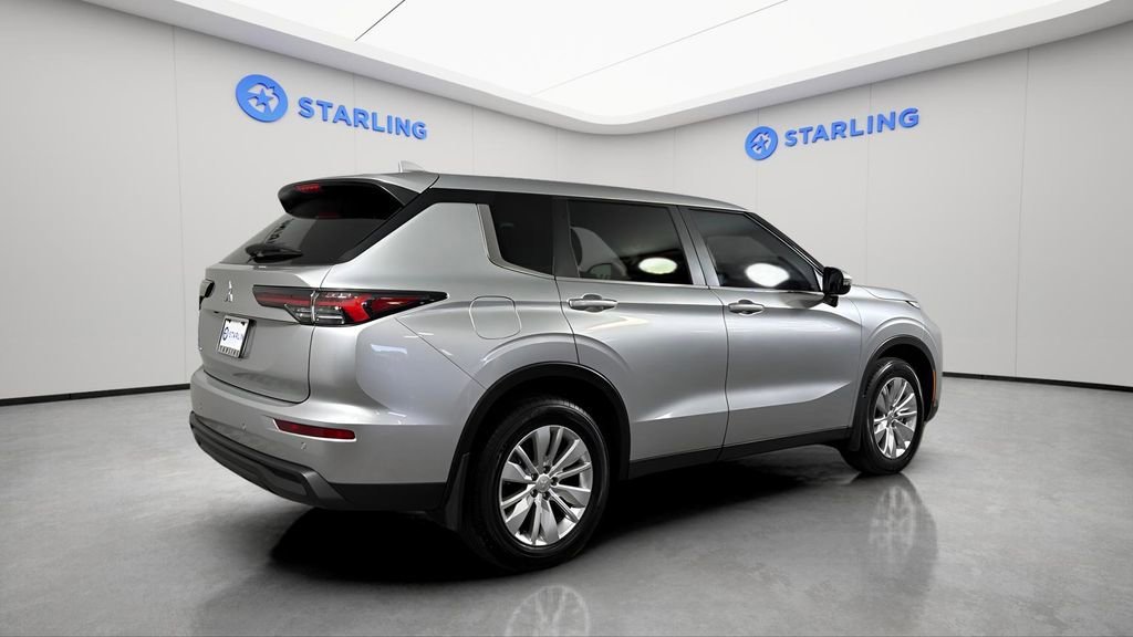 Used 2025 Silver Mitsubishi ES 2.5 2WD image 9
