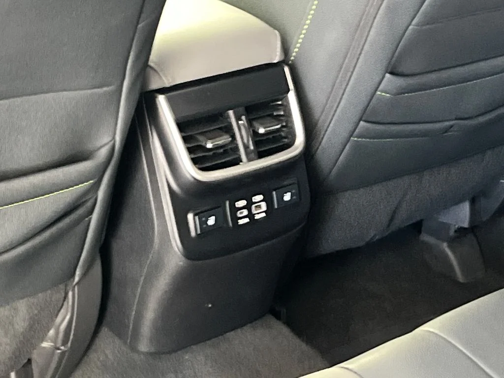 Used 2023 White Subaru Onyx Edition XT image 41