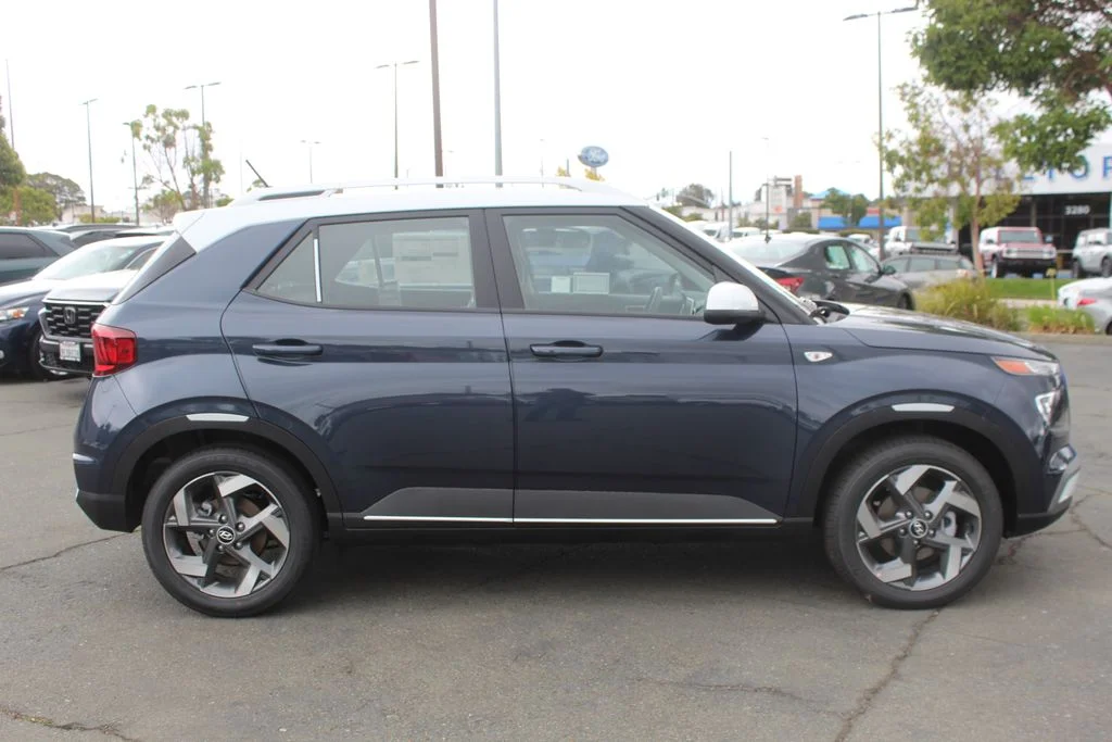 New 2026 White Hyundai SEL image 6