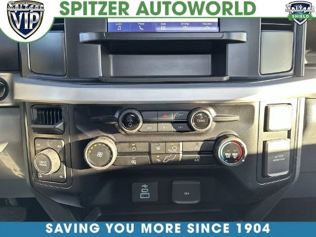 New 2026 Oxford White Ford F-250® XL image 43