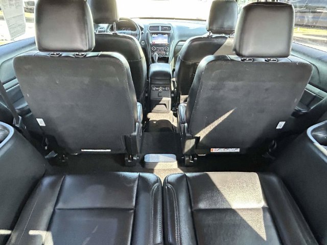 Used 2019 Gray Ford XLT image 28