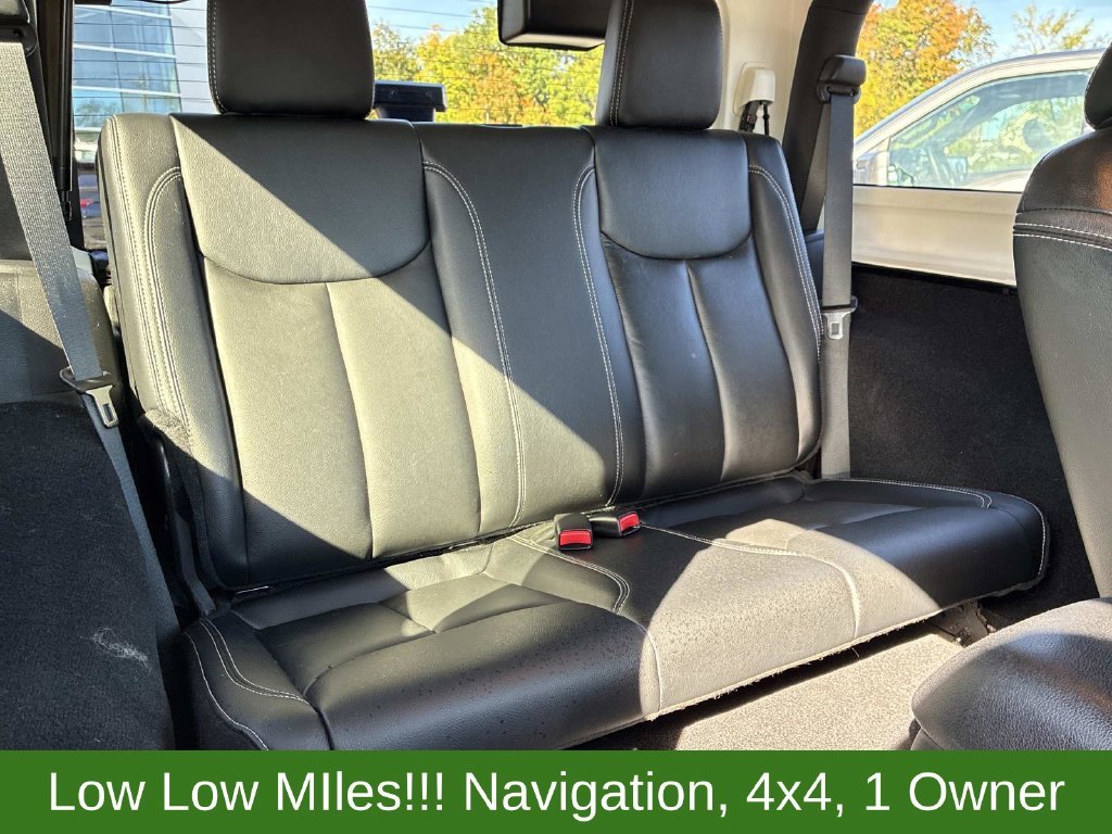 Used 2015 Black Jeep Sahara image 10