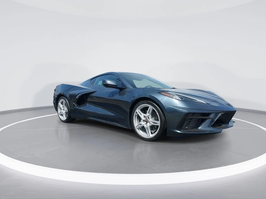 Used 2020 Gray Chevrolet Stingray image 2