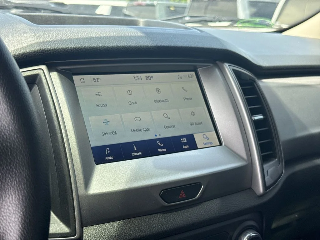 Used 2022 Red Ford XL image 16