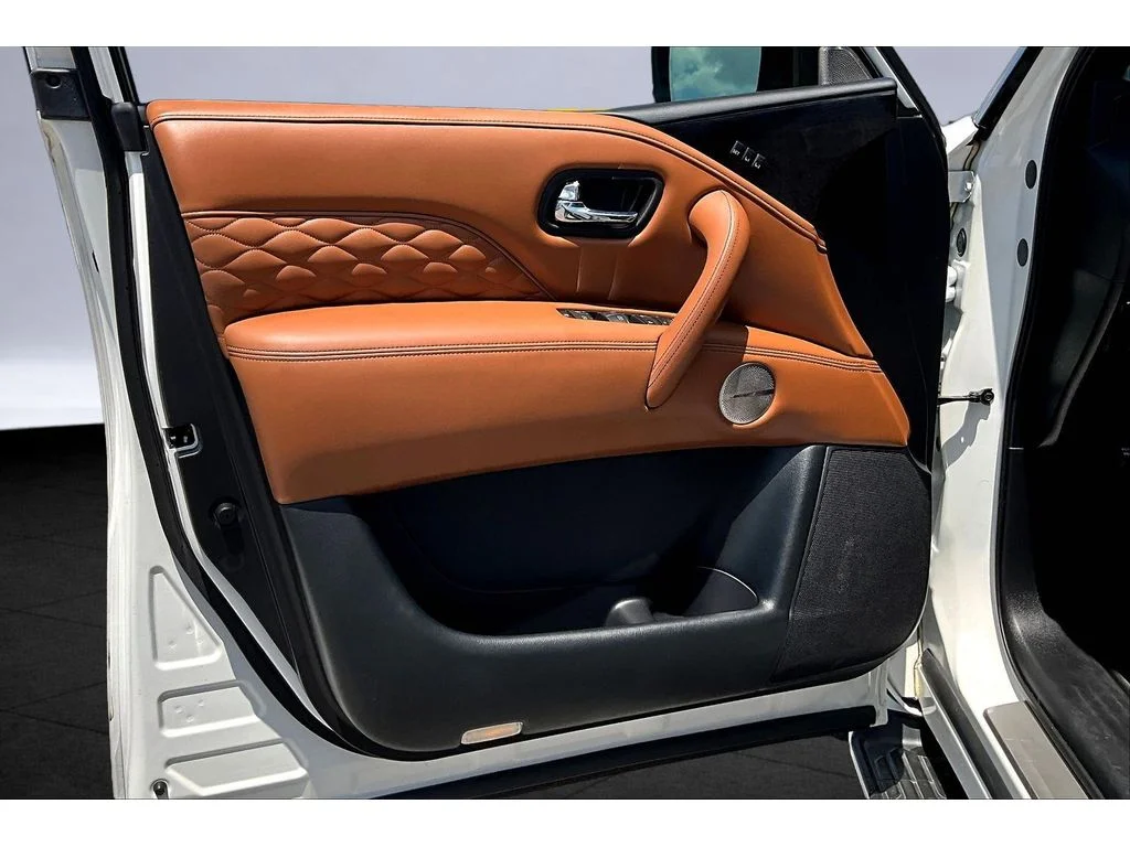 Used 2024  INFINITI SENSORY image 17