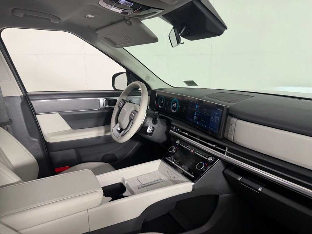 Used 2026 Gray Hyundai SEL image 29