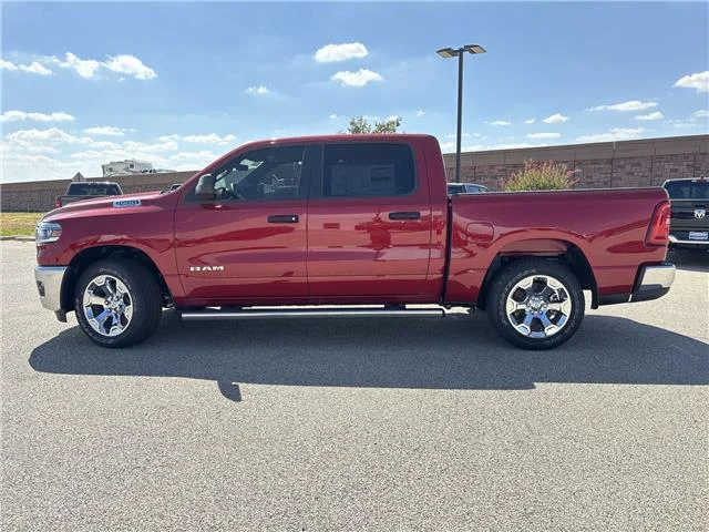 New 2026 Molten Red Pearl-Coat  Paint Ram BIGHORN/LONESTAR CREW 4X4 image 5