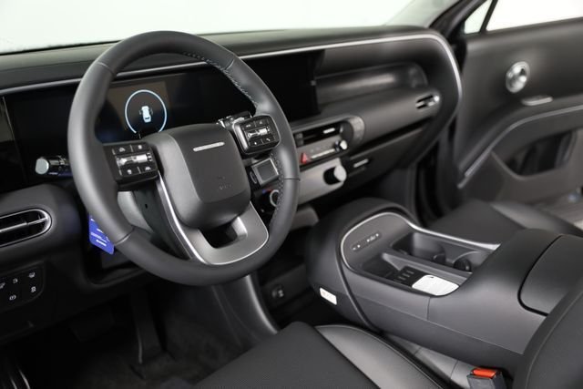 New 2026 Black Hyundai SEL 8P image 12
