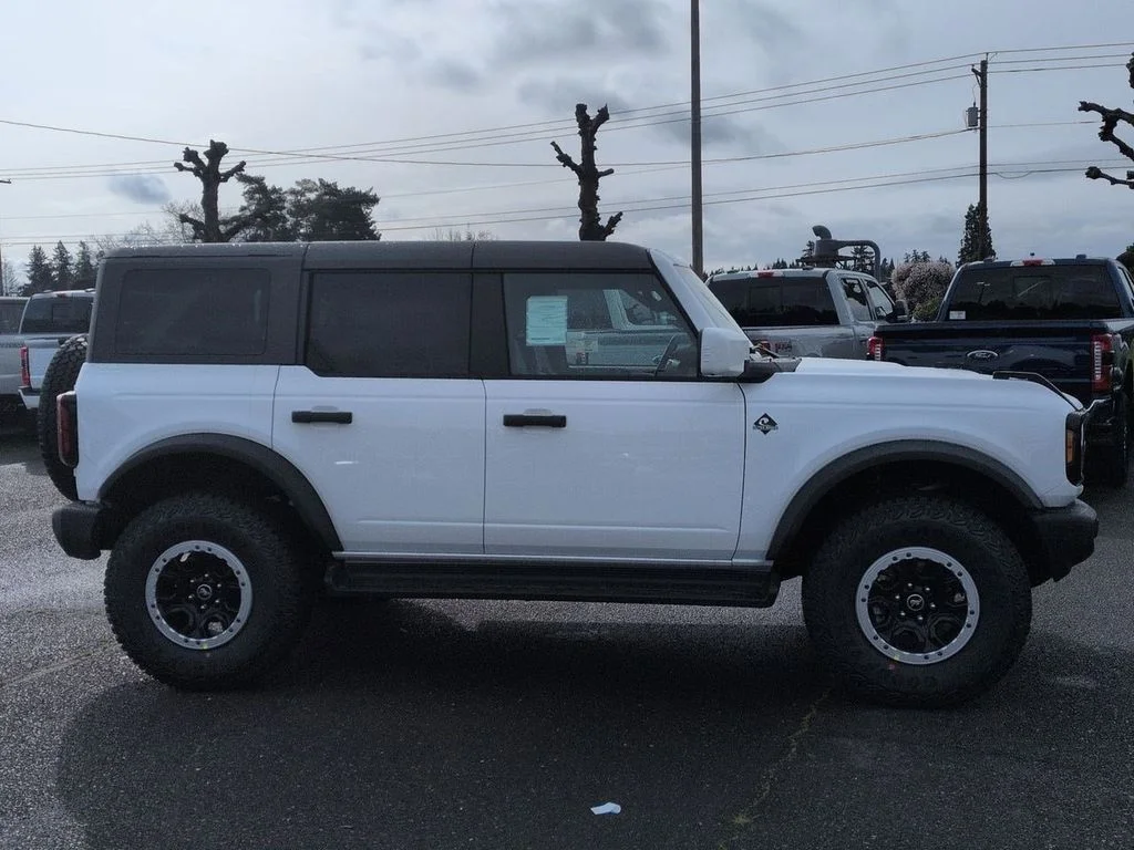 New 2026 White Ford Outer Banks image 6
