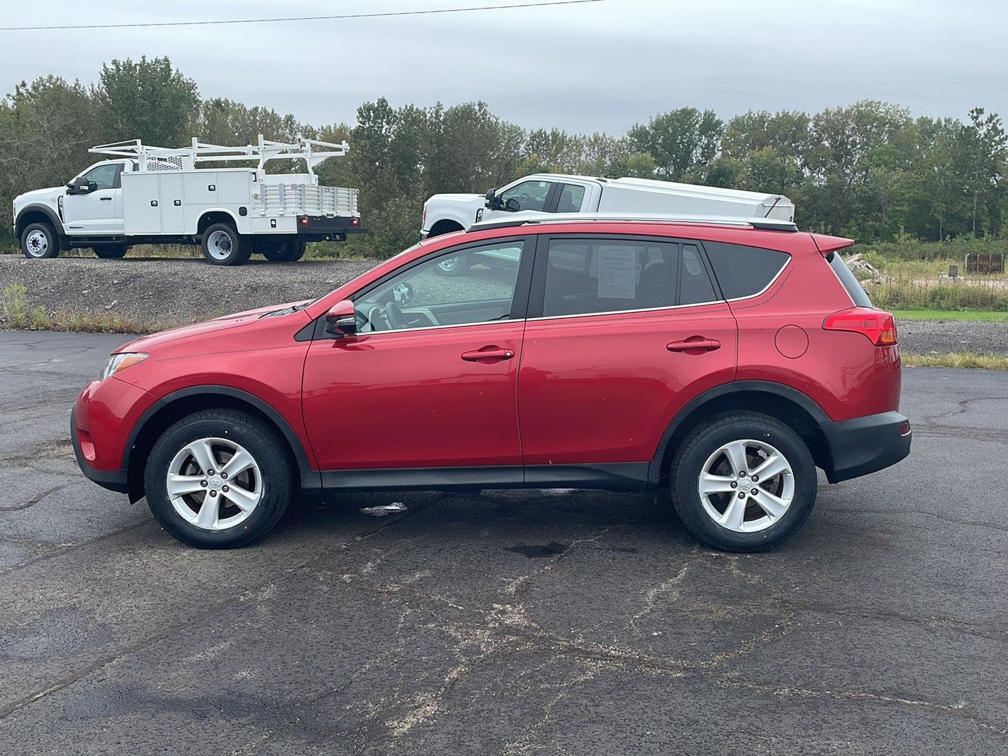 Used 2014 Toyota RAV4 XLE with VIN 2T3WFREV9EW118049 for sale in East Peoria, IL