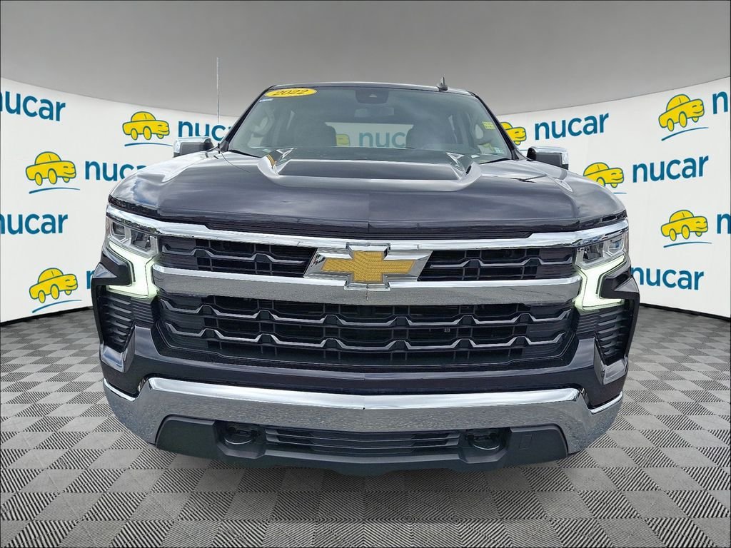 Used 2022 Gray Chevrolet LT image 2