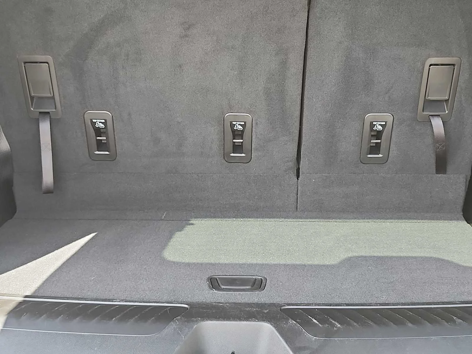 Used 2022 Dark Ash Metallic Chevrolet LS image 23