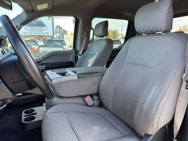 Used 2016 Blue Ford XLT image 10