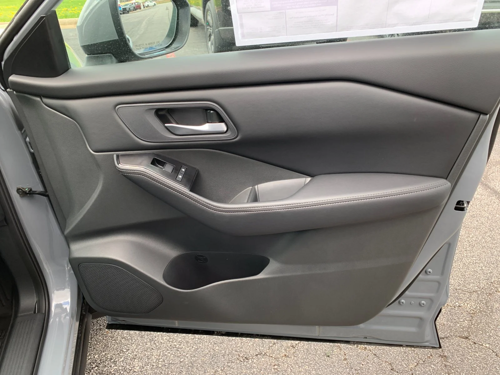 New 2026 Boulder Gray Pearl Nissan SV image 19
