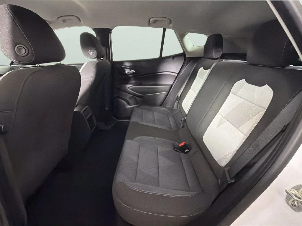 Used 2024 Summit White Chevrolet LS image 26