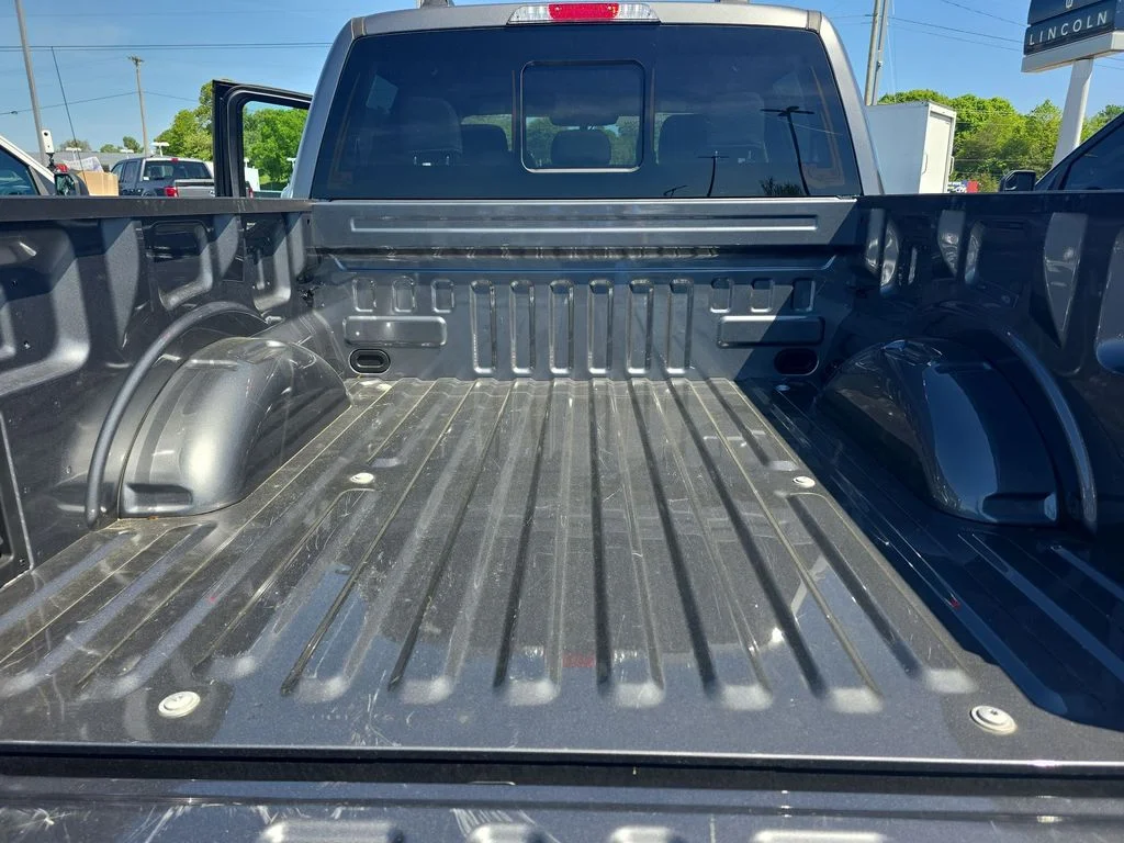 Used 2023 Gray Ford XLT image 23