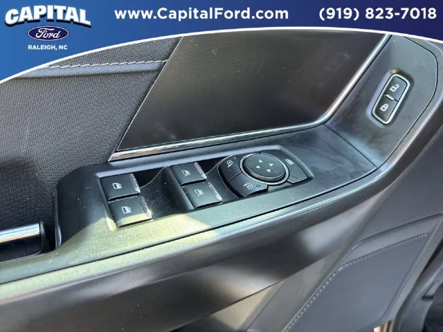 Used 2024 Silver Ford XLT image 21