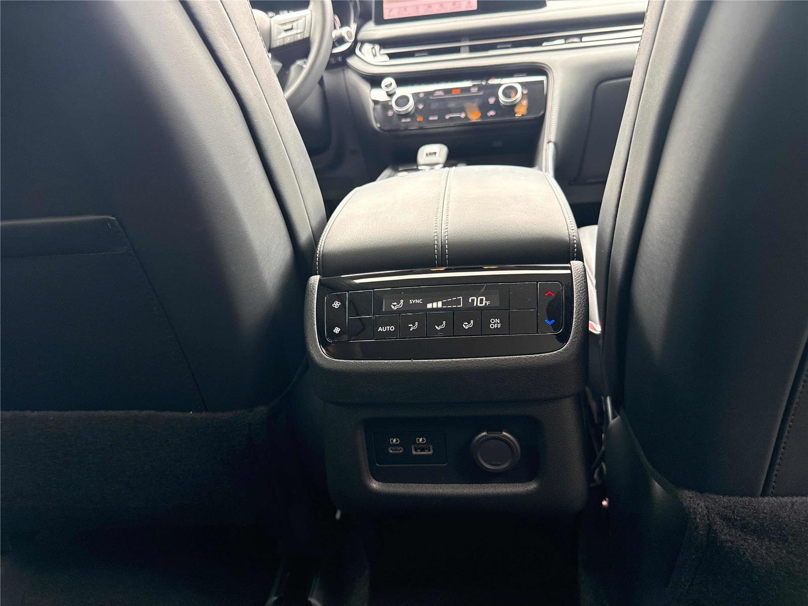Used 2023 Mineral Black INFINITI LUXE image 30