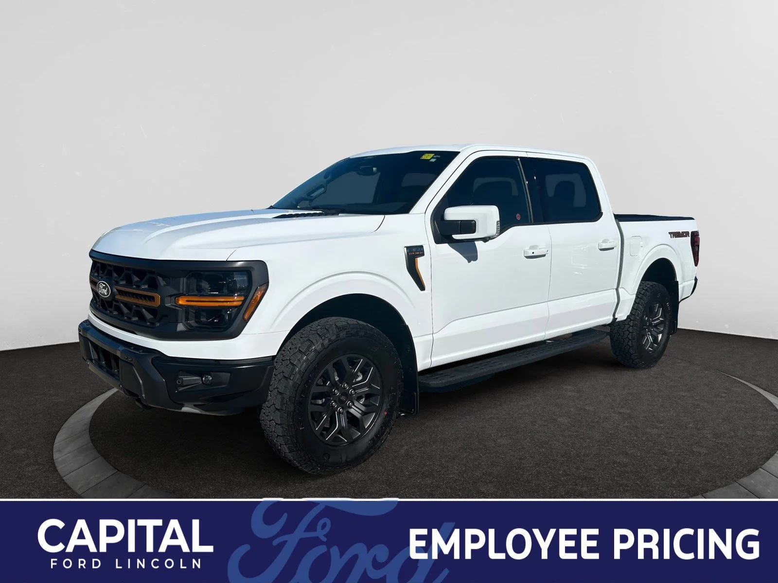 New 2026 Oxford White Ford Tremor image 1