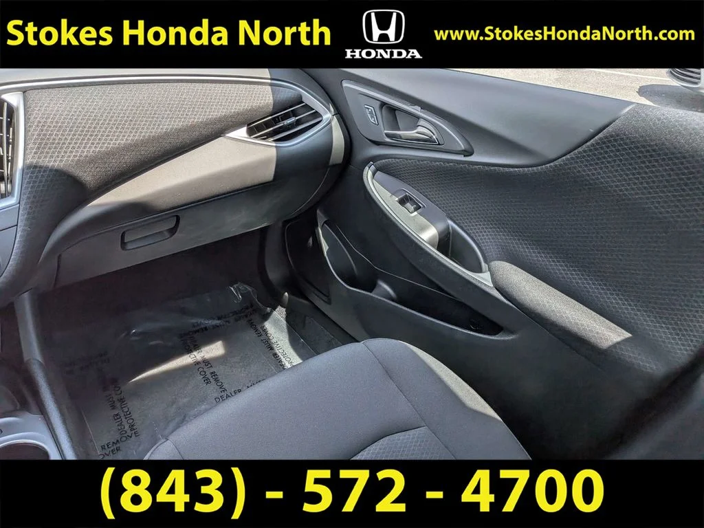 Used 2025 Black Chevrolet LS image 17