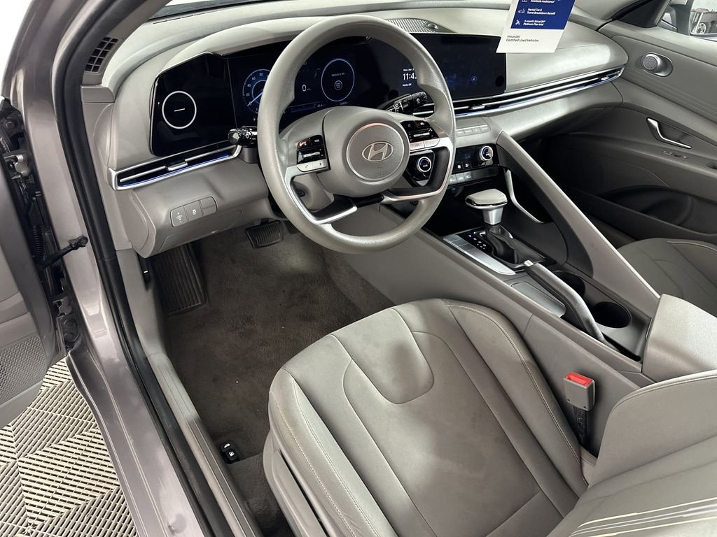 2024 Hyundai Elantra SEL - Photo 10