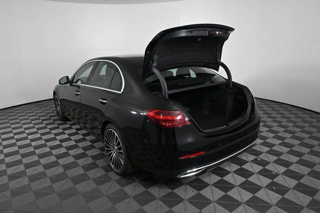 2026 Mercedes-Benz C-Class Sedan C 300 - Photo 68