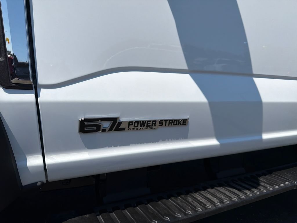 New 2026 Oxford White Ford Mechanics Body image 37