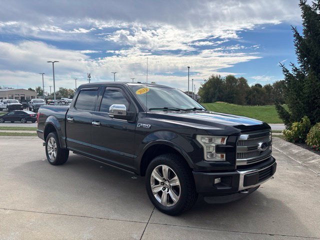 Used 2015 Tuxedo Black Metallic Ford Platinum image 36