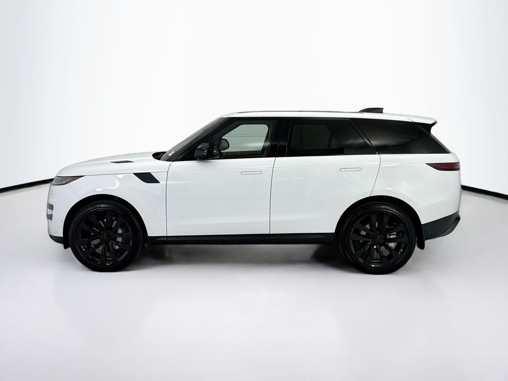 New 2026 Fuji White Land Rover SE image 8