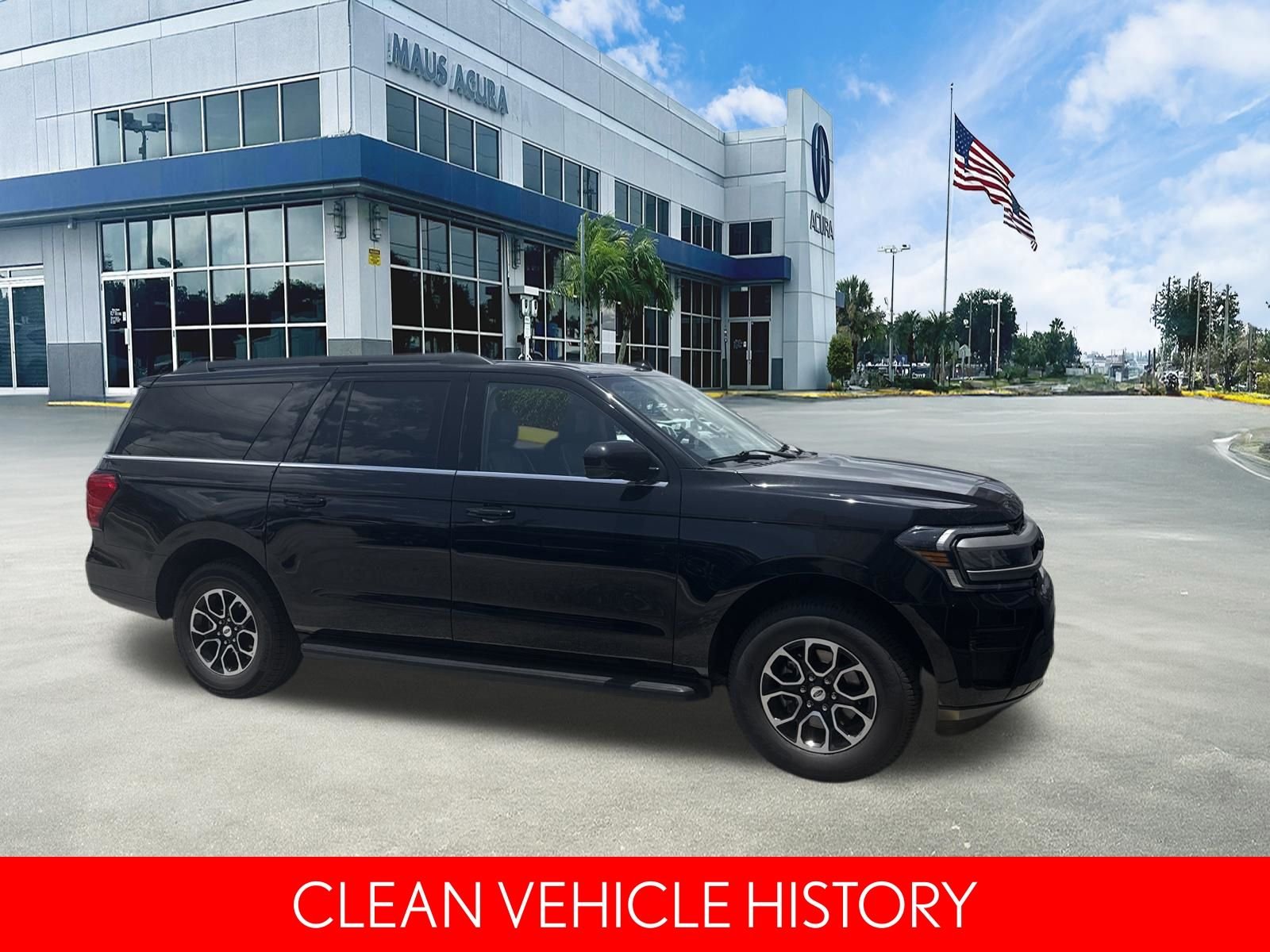 Used 2024 Black Ford XLT image 4