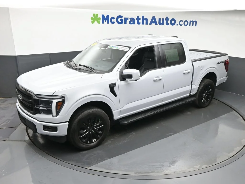 Certified Used 2025 White Ford Lariat image 23