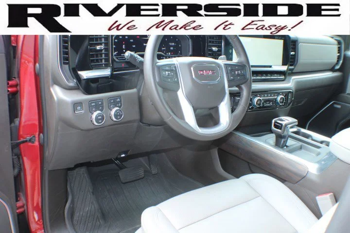 Certified Used 2023 Volcanic Red Tintcoat GMC SLT image 8