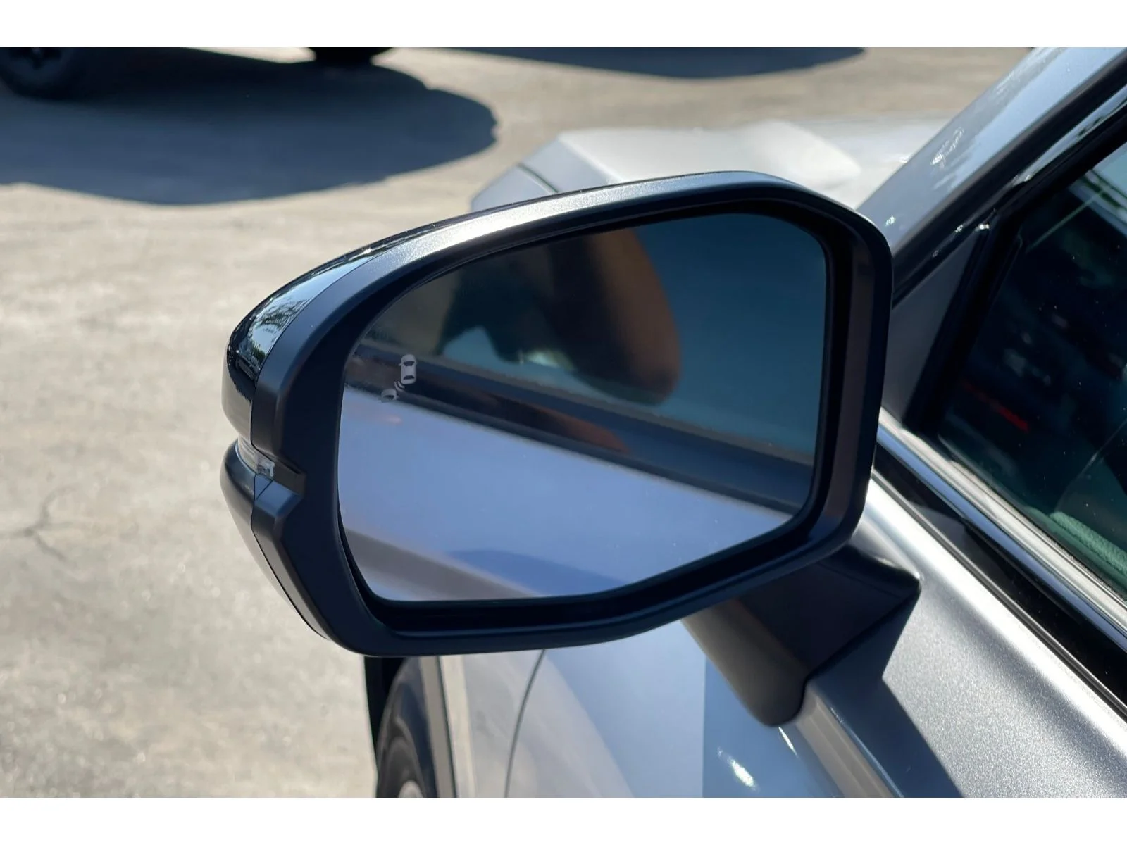 Used 2026 Solar Silver Metallic Honda Sport-L image 53