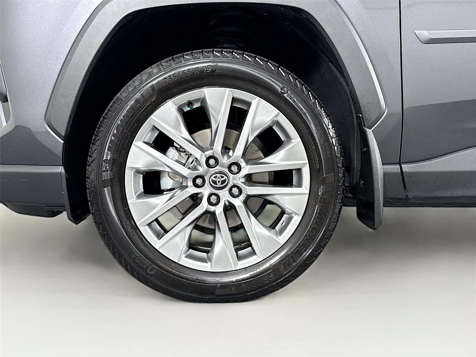 Certified Used 2025 Magnetic Gray Metallic Toyota XLE Premium image 46